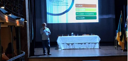 Professor Diego Oliveira, do IFMG – Ouro Preto, ministra palestra sobre “O Futuro da Educação”